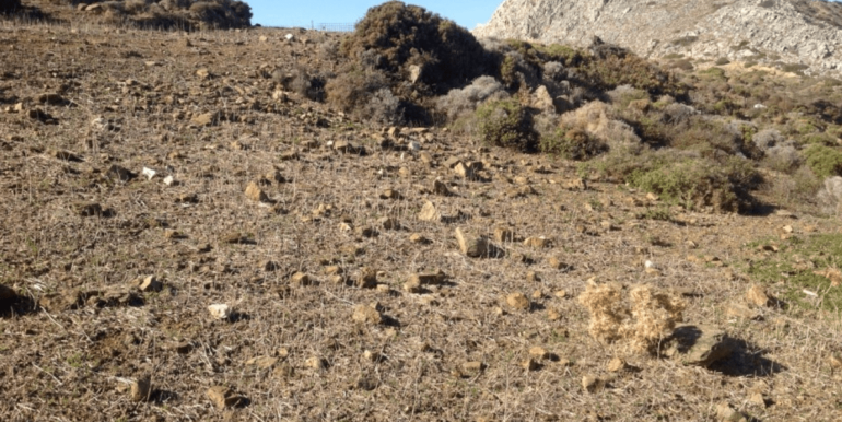 ΚΟΥΜΠΑΡΟΣ ΜΑΝΩΛ ΟΙΚΟΠΕΔΟ ΜΕΡΜΥΓΚΑΡΙΑ 03-min
