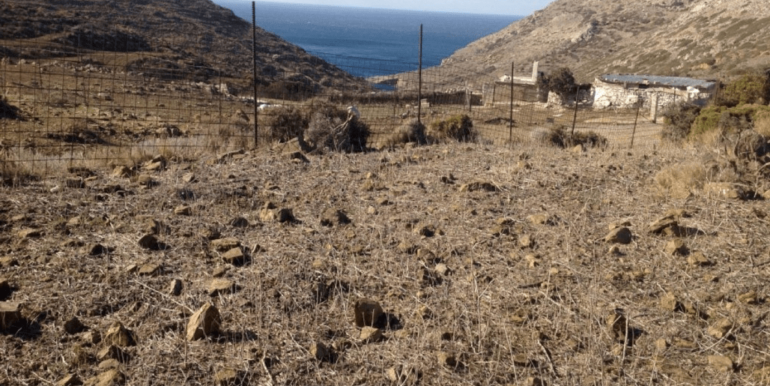 ΚΟΥΜΠΑΡΟΣ ΜΑΝΩΛ ΟΙΚΟΠΕΔΟ ΜΕΡΜΥΓΚΑΡΙΑ 06-min