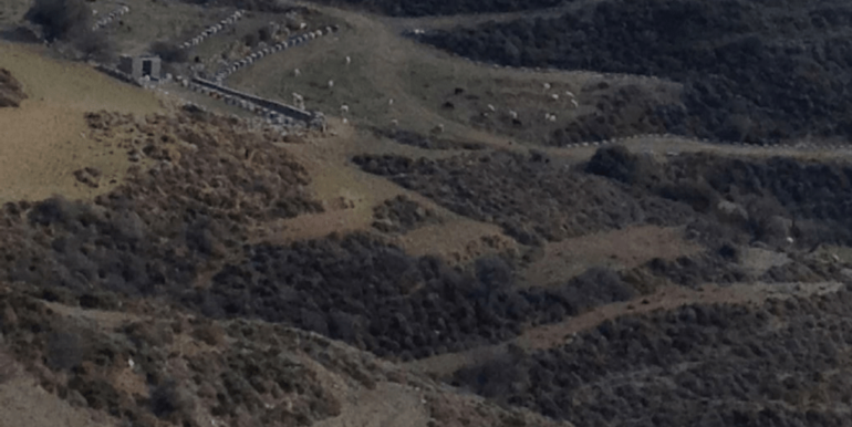 ΚΟΥΜΠΑΡΟΣ ΜΑΝΩΛ ΟΙΚΟΠΕΔΟ ΜΕΡΜΥΓΚΑΡΙΑ 13-min