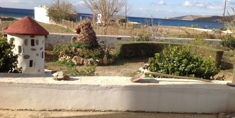 ΚΟΥΜΠΑΡΟΣ ΜΑΡΚΟΣ ΣΠΙΤΙ ΓΟΥΡΝΑ 01 (Medium)