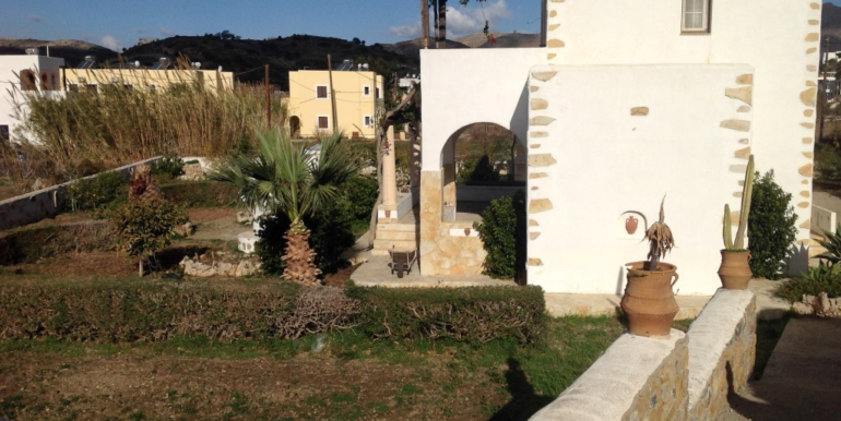 ΚΟΥΜΠΑΡΟΣ ΜΑΡΚΟΣ ΣΠΙΤΙ ΓΟΥΡΝΑ 03 (Medium)