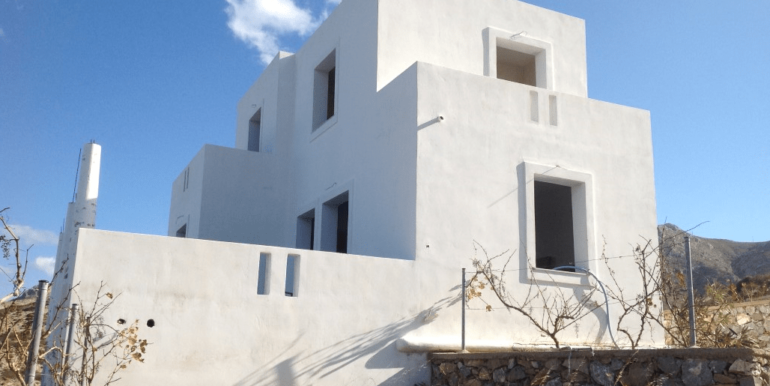 ΚΟΥΜΠΑΡΟΣ ΣΠΙΤΙΑ ΜΠΛΕΦΟΥΤΗ07-min