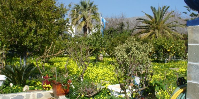 ΒΑΡΝΑΣ ΝΙΚΟΛΑΟΣ ΔΙΑΜΕΡΙΣΜΑΤΑ ΣΤΑ ΑΛΙΝΤΑ 002 (B405)