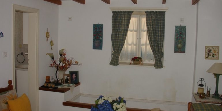 ΝΙΚΟΛΑΪΔΗΣ ΜΙΧΑΛΗΣ ΣΠΙΤΙ ΣΠΗΛΙΑ 001 (H226)