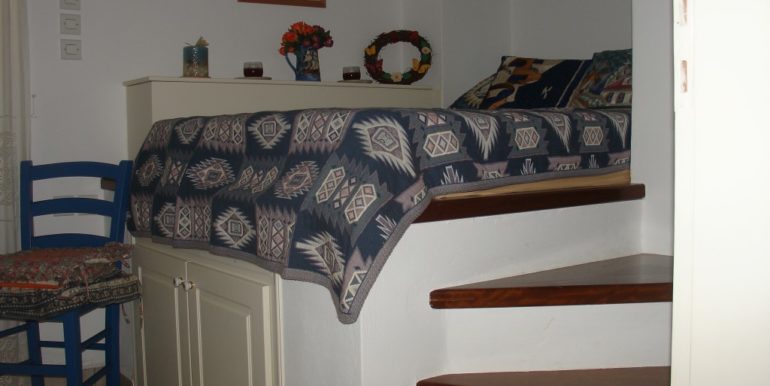 ΝΙΚΟΛΑΪΔΗΣ ΜΙΧΑΛΗΣ ΣΠΙΤΙ ΣΠΗΛΙΑ 008 (H226)