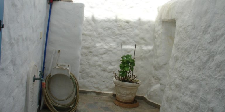 ΝΙΚΟΛΑΪΔΗΣ ΜΙΧΑΛΗΣ ΣΠΙΤΙ ΣΠΗΛΙΑ 012 (H226)